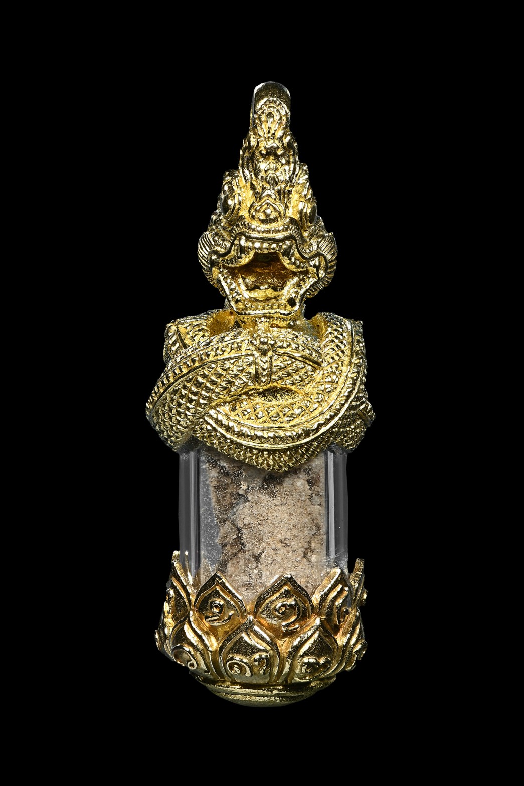 ผงช้างผสมโขลง ในองค์พญานาคราชเสริมดวงชะตา เนื้อทองฝาบาตรปัดผิว หลวงปู่ครูบา สล่าอุวิจิ่งต๊ะ สำนักสงฆ์พระธาตุดอยจอมแวะ จ.เชียงใหม่ ปลุกเสก - Image 7
